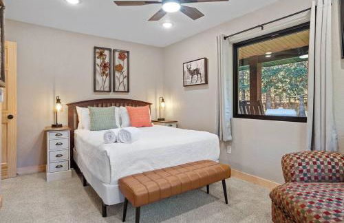 The Haven-Rustic Secluded Cabin - Foto 16