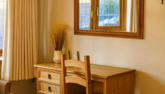 Elegant Vintage Stay Near Airport & NEC, Long-stay or Contractors Deal - Foto 5