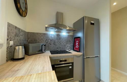 Superbe T3 climatisé - centre historique - vue port de plaisance - balcon - WIFI - 5e avec ascenseur - Foto 14