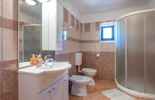 Villa Nina, a beautiful villa with sea view - Foto 11