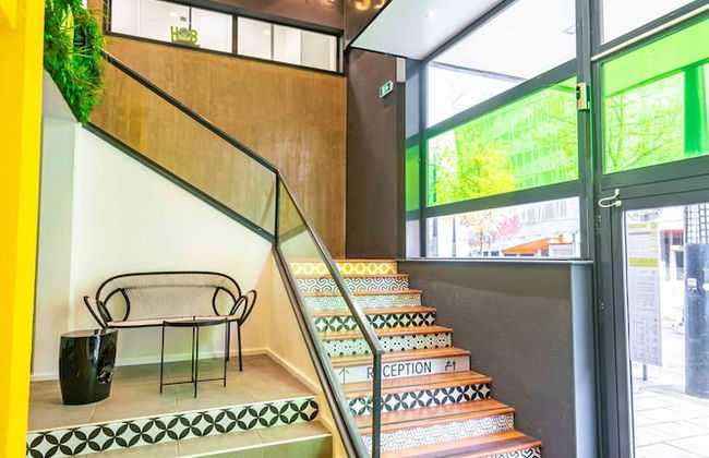 Privilodges Le Hüb Grenoble - Foto 2