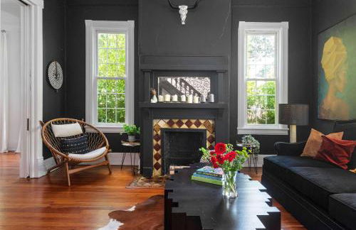 Grand Damn - Photo 29