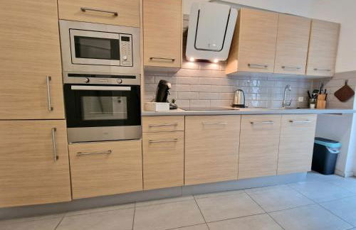 Modern Central Apartments near Hbf & Messe Essen - Foto 41