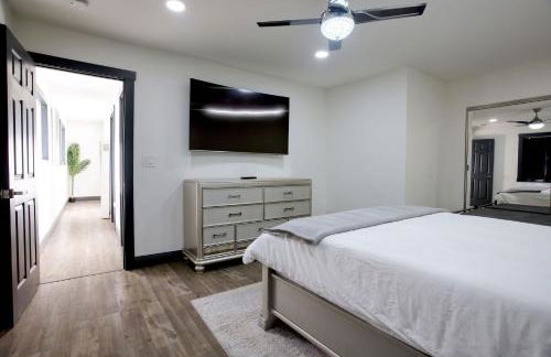 The Black and White House - Foto 10