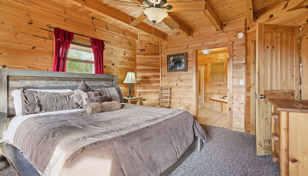 Peace Of Mind 3 Bedroom Cabin by RedAwning - Foto 3, Habitación