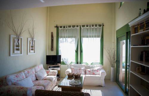 Thalassa Beach front villa - infinite sea view - Foto 11