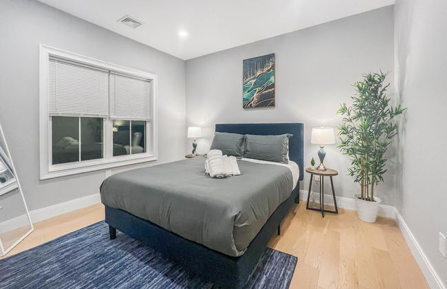 Luxury 2BD 2BA Near Logan Airport and T Station - Foto 16