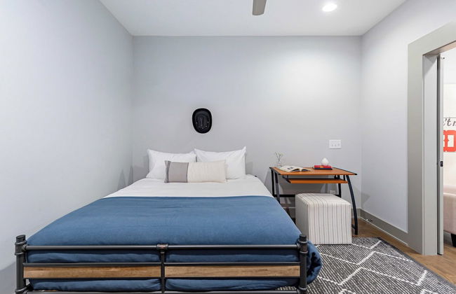 Waverly by Avantstay Nashville-inspired Townhome w/ Luxury Kitchen, Pool Table - Foto 9