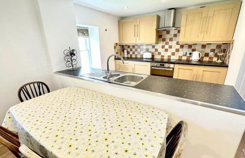 Quay Cottage in the Heart of Inveraray Luxury Sleeps 4 in 2 Bedrooms - Foto 2