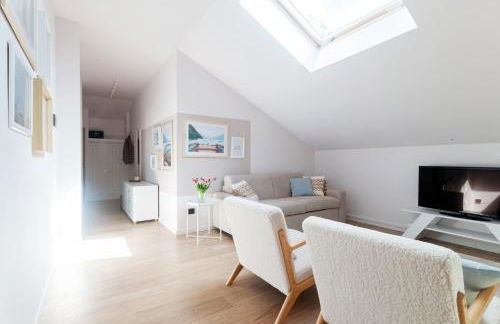 The Lake Suite Fiumelatte - Lake front apartment - Foto 5