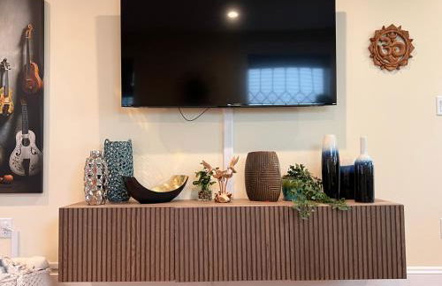 Your Boston Retreat - Great porches - 2/BR sleep 6 - Foto 6