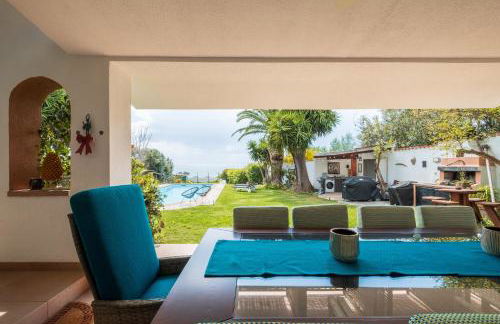 Beachfront- Private pool and design - Foto 9