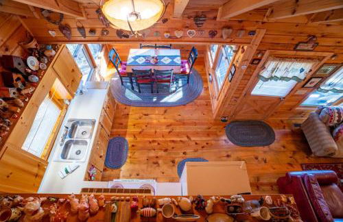 Hog Heaven - Cherry Log GA - Pet Friendly Cabin - Foto 17