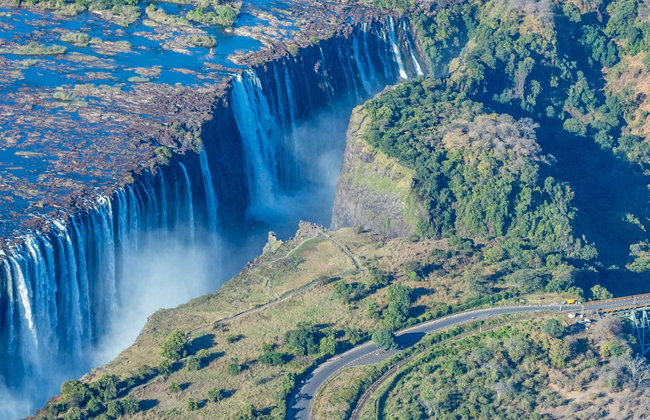 Tour privado por las Cataratas Victoria - Foto 1