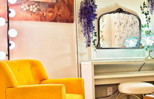 Exquisite jazzy warm deco nearby the Strip - Top 15 Best Vegas Vacation Home recommended by Conde Nast Traveler - Foto 17