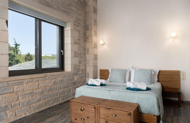 Luxury Villa Near Sea and City, Ping Pong, Childrens Area and BBQ - Foto 2