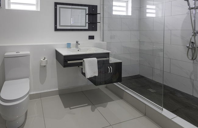 O'Beach Boutique Studios - Photo 51