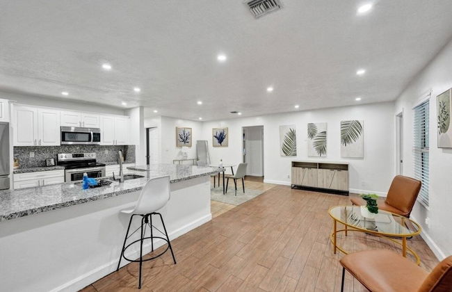 Villa Royale 4 Br Home W/ Pool And Hot Tub 4 Bedroom Villa by RedAwning - Foto 15