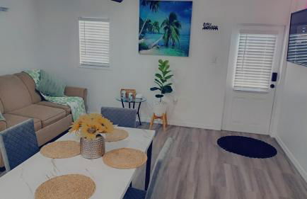 Country Blue Getaway by the Ranch Fields - Foto 20