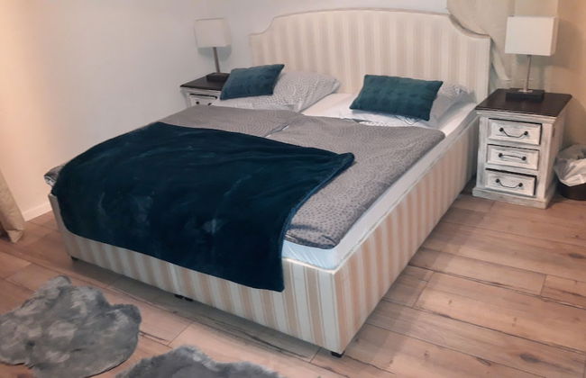 FHS Aparthotel - Photo 9