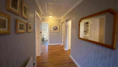 Quiet Secluded two Bedroom Bungalow With Parking - Foto 3