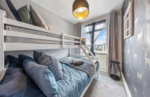 Lesley House 4 bed villa TV Internet Garden - Foto 15