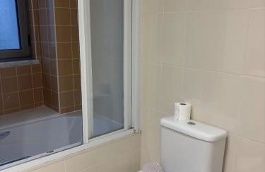 2BR Retreat in Lumiar near airport w Patio - Foto 4