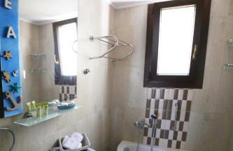 Ικαριων Γη - Photo 10