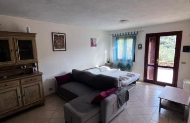 Grazioso monolocale con vista su Tavolara - Foto 3