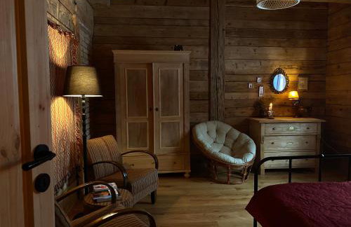 Nad Mikowym Potokiem - wydzielona część drewnianego domu z osobnym wejściem i ogrodem - Foto 33