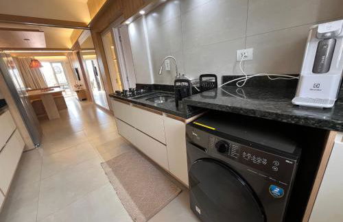 Beira-Mar Sofisticado com Vista Mar e Piscina - Foto 43