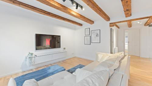 TOP Apartments - Moderne Altbauwohnung im Zentrum Ludwigsburg - Kingsize Bett - Netflix - 80qm - 24h Check-In - Foto 3