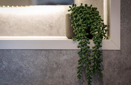 1BR Shawlands Walk To Queens Park with Parking - Photo 20