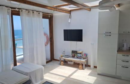 Eros OceanView Attic - Foto 18