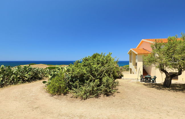 3 bedroom Apartment in Valledoria with garden - Photo 1