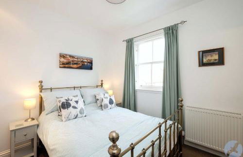 Sea Whisper- lovely home in charming village - Foto 10