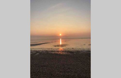 Charming original fishermans cottage on Dungeness beach - Photo 38