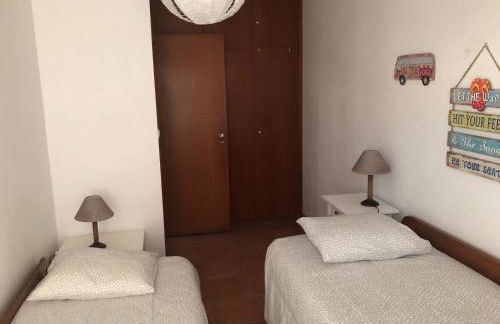 Cliff House next to beach - Foto 17