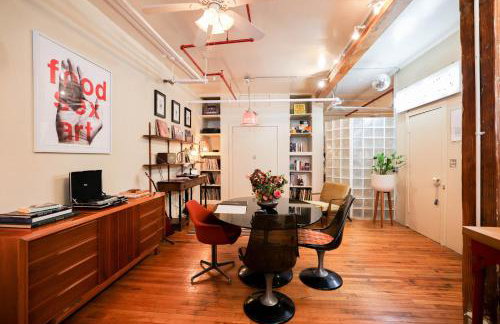 Artistic Vintage Loft in Williamsburg - Photo 18