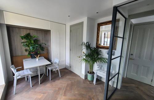 Boutique Linden Gardens 1st floor and loft apartments - Foto 16