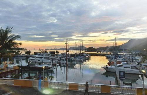 Apartamento em Angra ao lado do Shopping Piratas - Foto 1