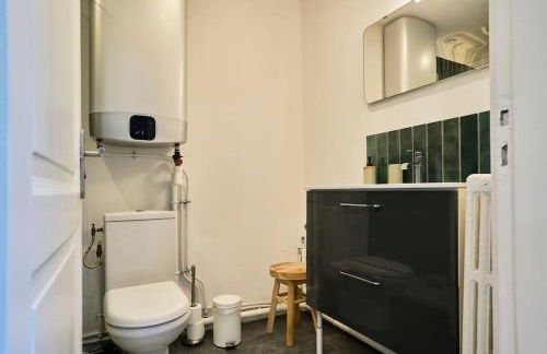 Appartement cosy proche du tram avec parking privé - Foto 4