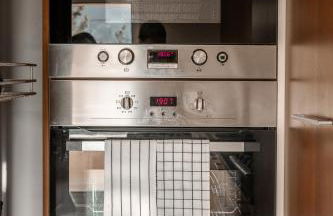 Lux Apt in Priv Condo with Pool, near Beach, Parking & Easy Access to Lisbon - Foto 46