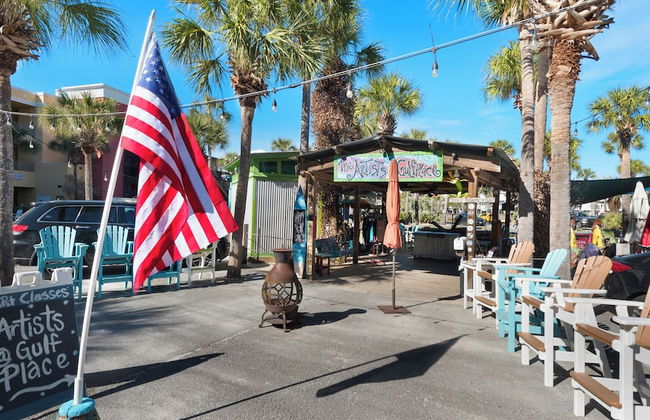 Modern + New Construction & Gulf Views; 3 Pools & Steps to Beach - Foto 35