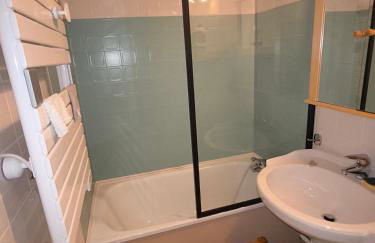 Grand studio au pieds des pistes avec parking privé - Foto 2