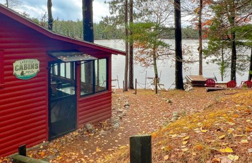 Little Red Lakeside Cabin - Foto 2