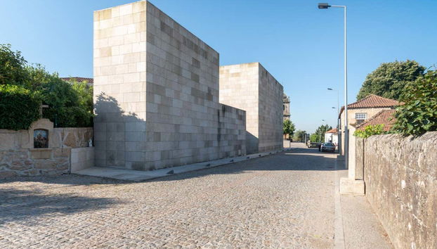 Facciata del Centro di Interpretazione della Scultura Romanica