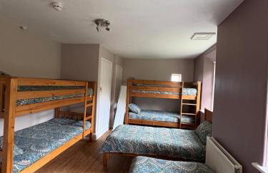 The Farmhouse - Photo 13