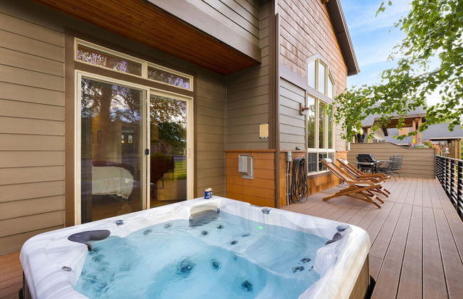 Forest Ridge Loop by Avantstay Hot Tub Private Community Amenities - Photo 32