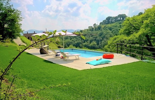 Spacious Villa With Pool in Fabriano Italy - Foto 52